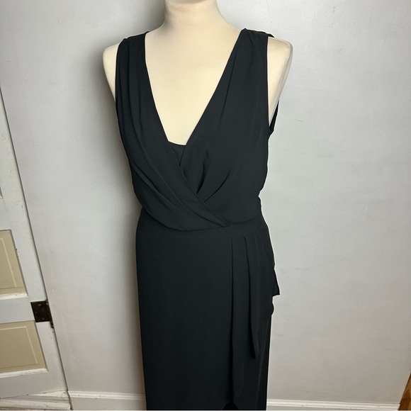BCBGMaxAzria Dresses & Skirts - BCBG MaxAzria Faux Wrap Dress Women's Size Small Black Coquette Sexy LBD